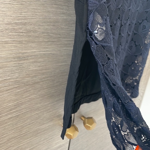 ALC navy blue top - Picture 4 of 4